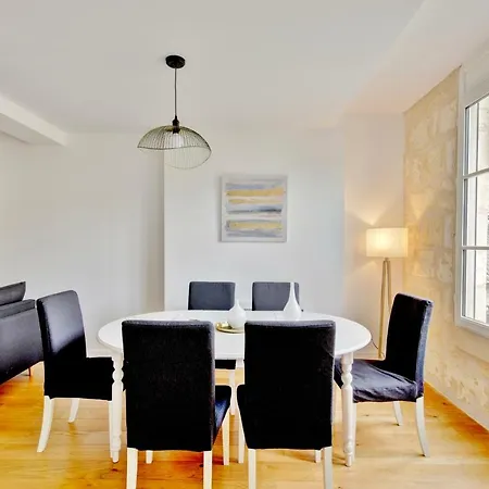 Les Halles Et Hauteurs By Cocoonr Apartment