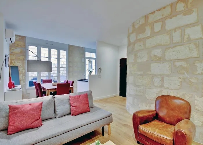 Les Halles Et Hauteurs By Cocoonr Apartament