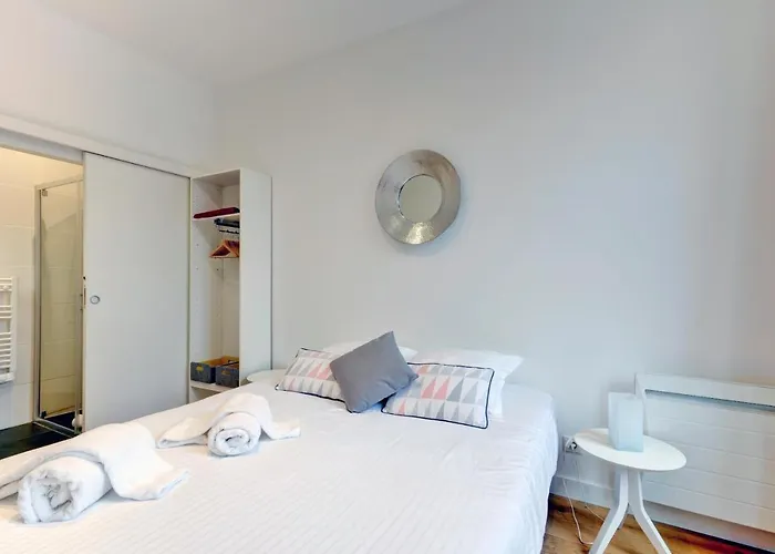 Apartment Les Halles Et Hauteurs By Cocoonr Bordeaux