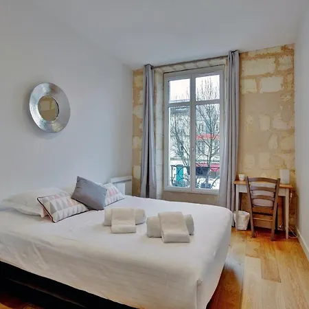 Les Halles Et Hauteurs By Cocoonr