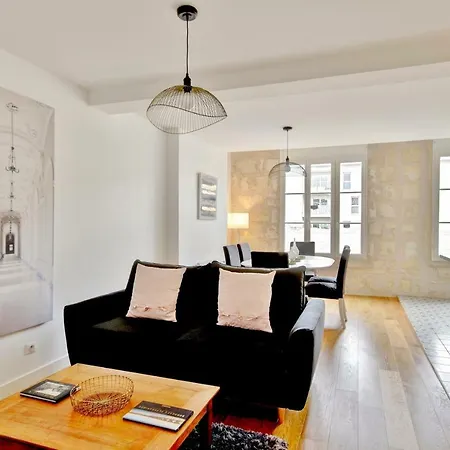 Les Halles Et Hauteurs By Cocoonr *